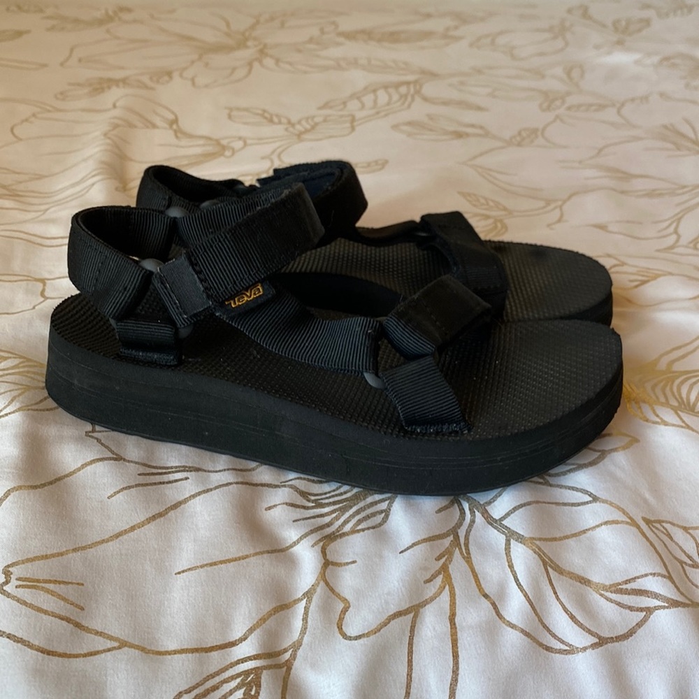 Teva Midform Platform Sandals